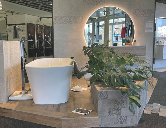 Baignoire îlot au magasin Wendel de Bergerac